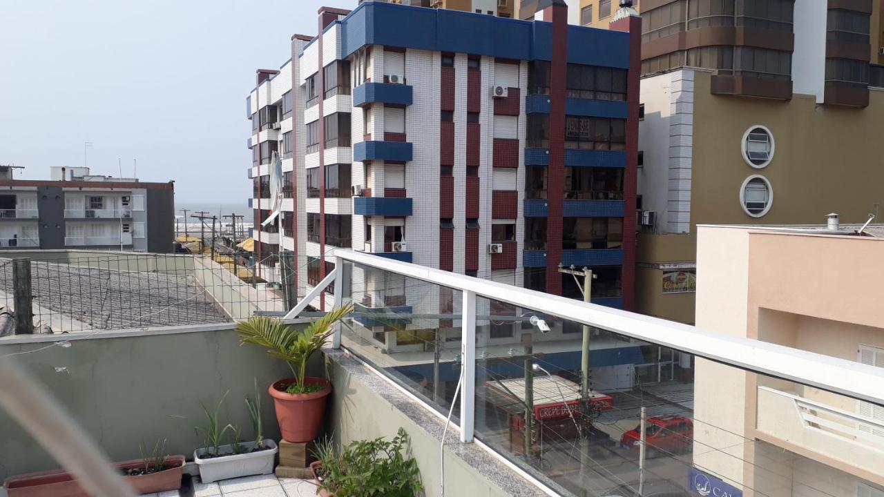 Edificio Longo Jk Kitinet Leilighet Capão da Canoa Eksteriør bilde