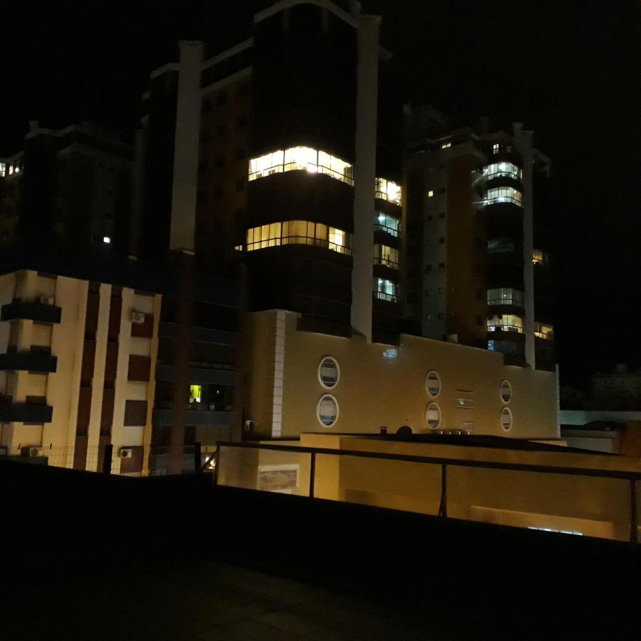 Edificio Longo Jk Kitinet Leilighet Capão da Canoa Eksteriør bilde